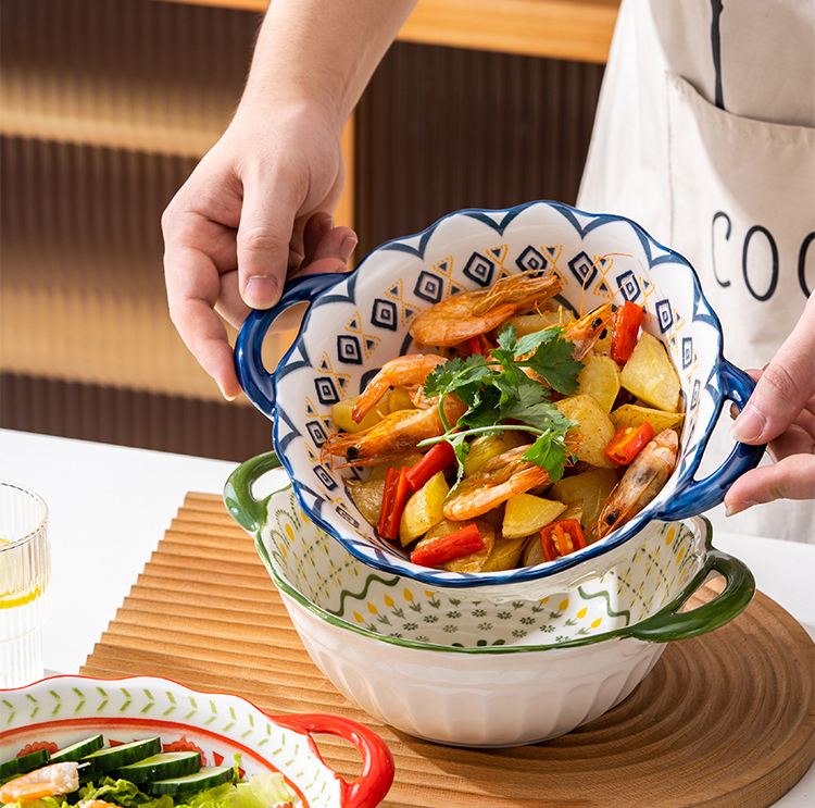 普通瓷碗能不能放入烤箱