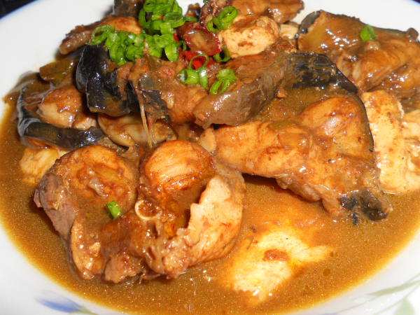 清炖鲶鱼怎么做好吃窍门