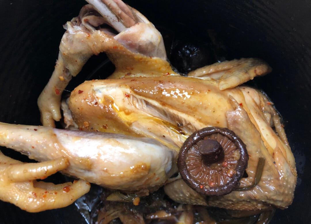 电饭锅焖鸡的家常做法